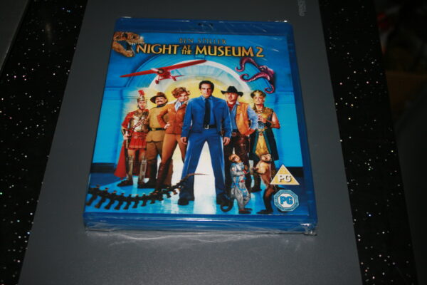 NIGHT AT THE MUSEUM 2 BLU-RAY BRAND NEW. CERT PG.