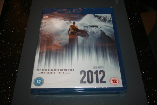 2012 (BLU-RAY, 2009) BRAND NEW. CERT 12.