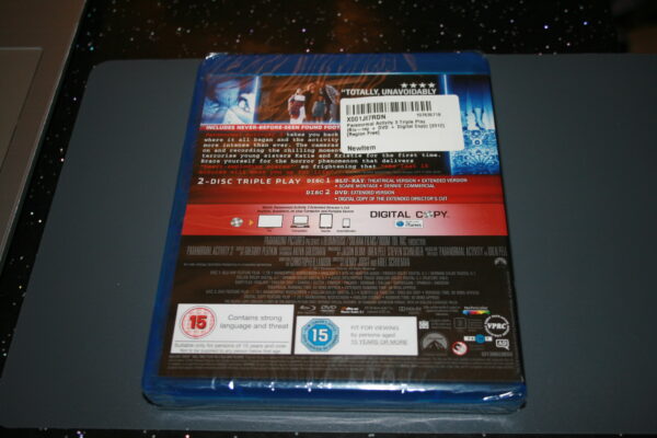 PARANORMAL ACTIVITY 3 EXTENDED DIRECTOR`S CUT TRIPLE PLAY (BLU-RAY + DVD, 2012) BRAND NEW. CERT 15. - Image 2
