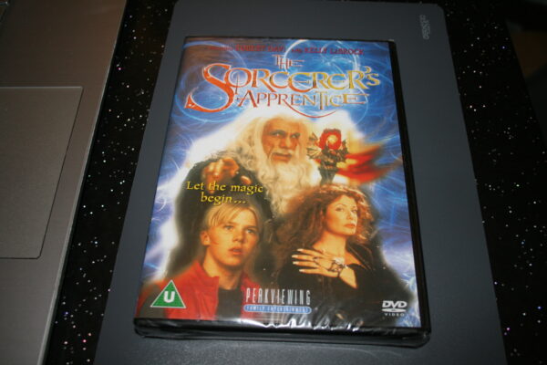 THE SORCERER`S APPRENTICE - ORIGINAL MOVIE (DVD, 2002) BRAND NEW. CERT U.
