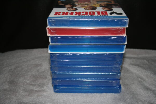 CHRISTMAS BUNDLE LOT 12 X 10 BRAND NEW. CERT E-15. - Image 4