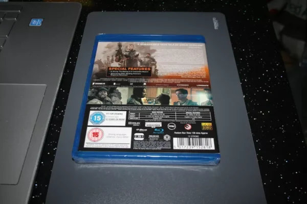 12 STRONG (BLU-RAY, 2018) BRAND NEW. CERT 15. - Image 2