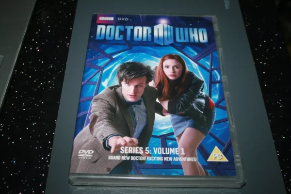 DOCTOR WHO SERIES 5 VOL 1 (DVD, 2010) BRAND NEW. CERT PG.