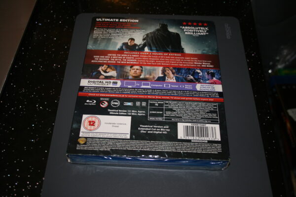 BATMAN V SUPERMAN DAWN OF JUSTICE ULTIMATE EDITION (BLU-RAY, 2016) BRAND NEW. CERT 12. + SLIP COVER. - Image 2