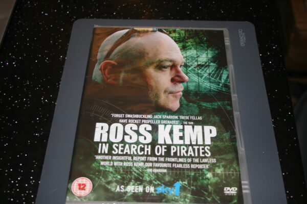 ROSS KEMP IN SEARCH OF PIRATES (DVD, 2009) BRAND NEW. CERT 12.