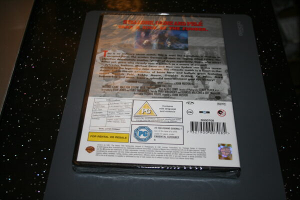 ESCAPE TO VICTORY (DVD, 1981 RENEWED 2005) BRAND NEW. CERT PG. - Image 2