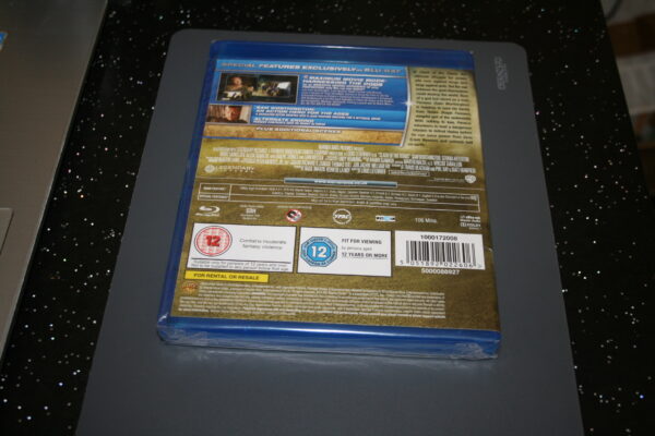 CLASH OF THE TITANS (BLU-RAY, 2010) BRAND NEW. CERT 12. - Image 2