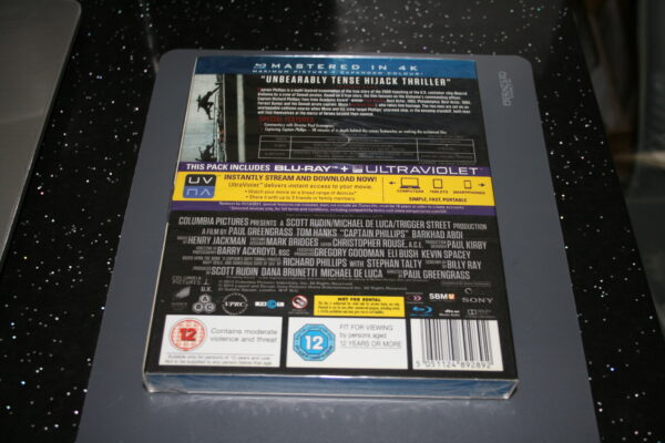 CAPTAIN PHILLIPS (BLU-RAY, 2014) BRAND NEW. CERT 12. + SLIP COVER. - Image 2