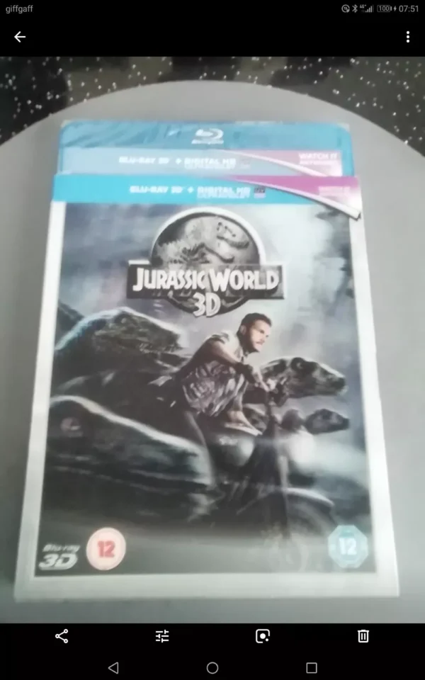 Jurassic World (Blu-ray 3D, 2015) Brand New. Cert 12. Includes Slip Cover.