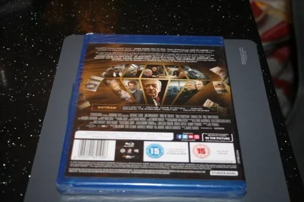 King of Thieves (Blu-ray, 2018) Brand New. Cert 15. - Image 2