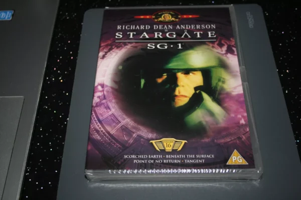 STARGATE S.G.1 SERIES 4 VOL.16 (DVD, 2001) BRAND NEW. CERT PG.