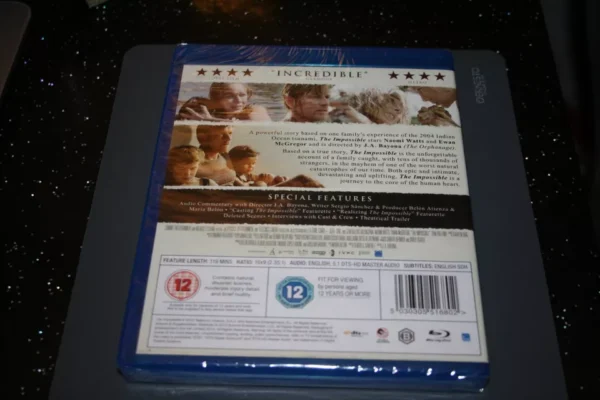 The Impossible (Blu-ray, 2013) Brand New. Cert 12. - Image 2