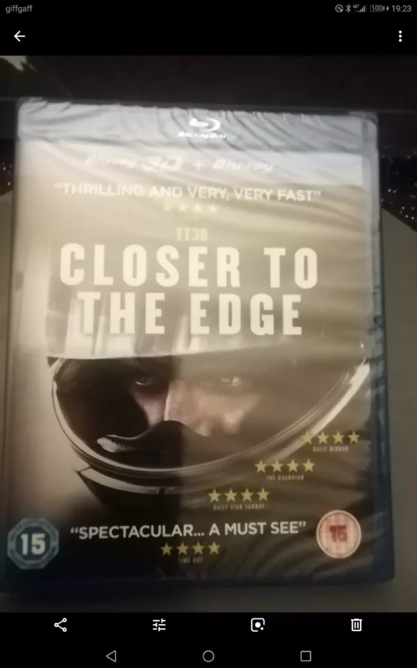 TT - Closer To The Edge (Blu-ray 3D +2D , 2011) Brand New. Cert 15.