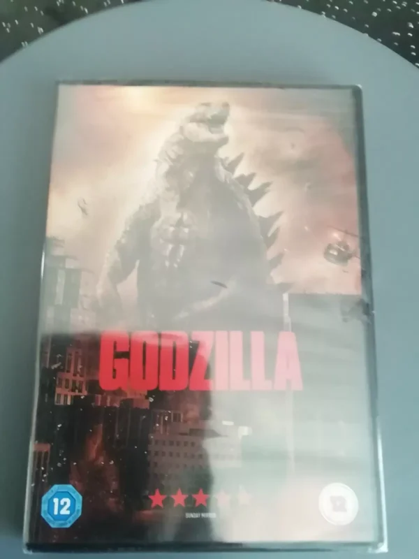 Godzilla (DVD, 2014, Standard Edition) Brand New. Cert 12.