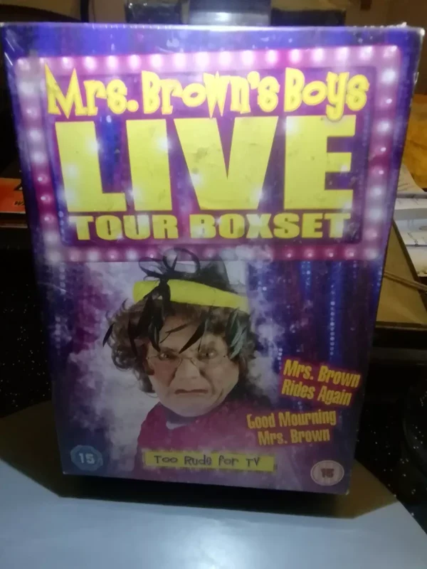 Mrs Brown's Boys Live (DVD, 2014, 2-Disc Set, Box Set) Brand New. Cert 15.