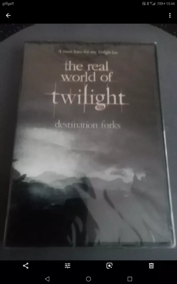 The real World of Twilight, Destination Forks (Dvd, 2010) Brand New. Cert E.