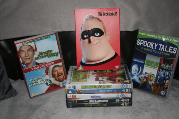 CHILDREN DVD BUNDLE 1 X 11-MOVIES BRAND NEW. CERT U-PG.