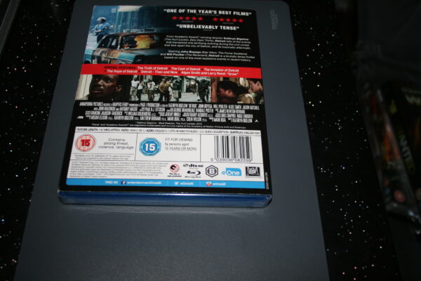 Detroit (Blu-ray, 2017) Brand New. Cert 15. + Slip Cover. - Image 2