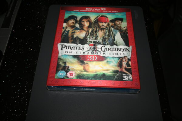 Pirates Of The Caribbean - On Stranger Tides (Blu-ray 3D + 2D, 2011) New. Cert 12.