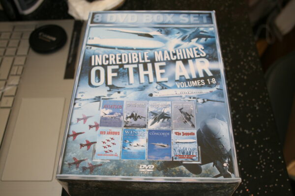 INCREDIBLE MACHIES OF THE AIR 8 VOLUMES 1-8 DVD BOX SET NEW. CERT E.