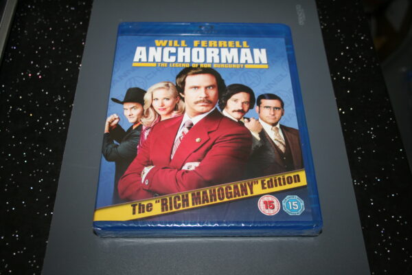 Anchorman: The Legend of Ron Burgundy [The "Rich Mahogany" Edition] (Blu-ray,...