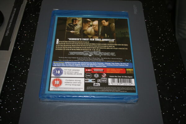The Departed (Blu-ray, 2007) Brand New. Cert 18. - Image 2