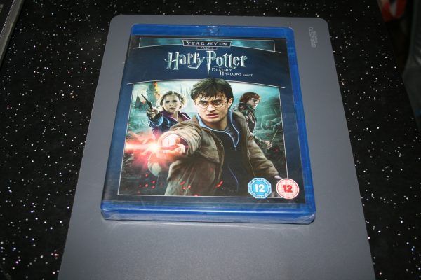 Harry Potter And The Deathly Hallows, Part 2 (Blu-ray, 2011) Brand New. Cert 12.