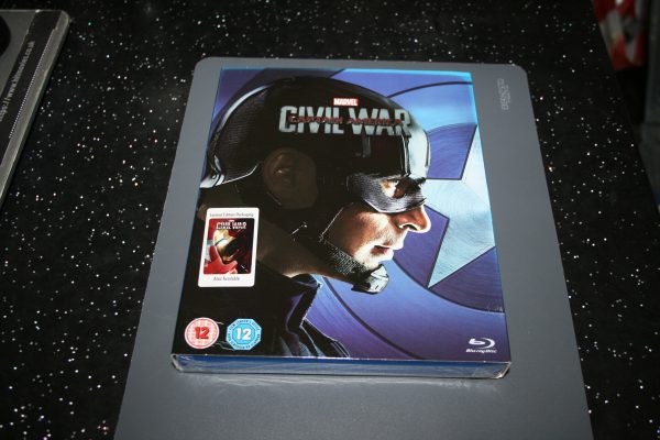 Captain America - Civil War (Blu-ray, 2016) New. Cert 12. + limited Slip Cover.