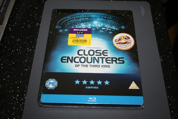 Close Encounters of the Third Kind (Zavvi UK Excl.) Blu-ray Embossed Steelbook.