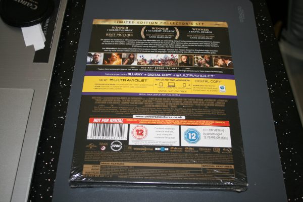 Les Miserables Limited Edition Collector`s Set (Blu-ray,2013) Brand New. Cert 12 - Image 2