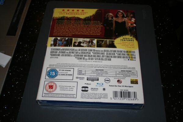 Bad Moms (Blu-ray, 2016) Brand New. Cert 15. + Slip Cover. - Image 2