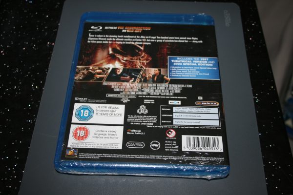 Alien Resurrection (Blu-ray, 2012) Brand New. Cert 18. - Image 2