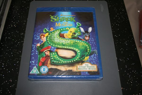 Shrek The Musical (Blu-ray, 2013) Brand New. Cert U.