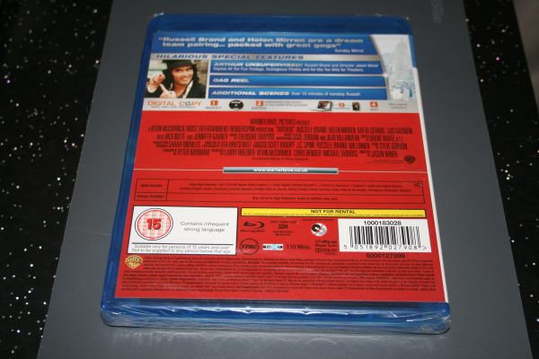 Arthur (dvd/Blu-ray/ Digital Copy, 2011) Brand New. Cert 15. - Image 2